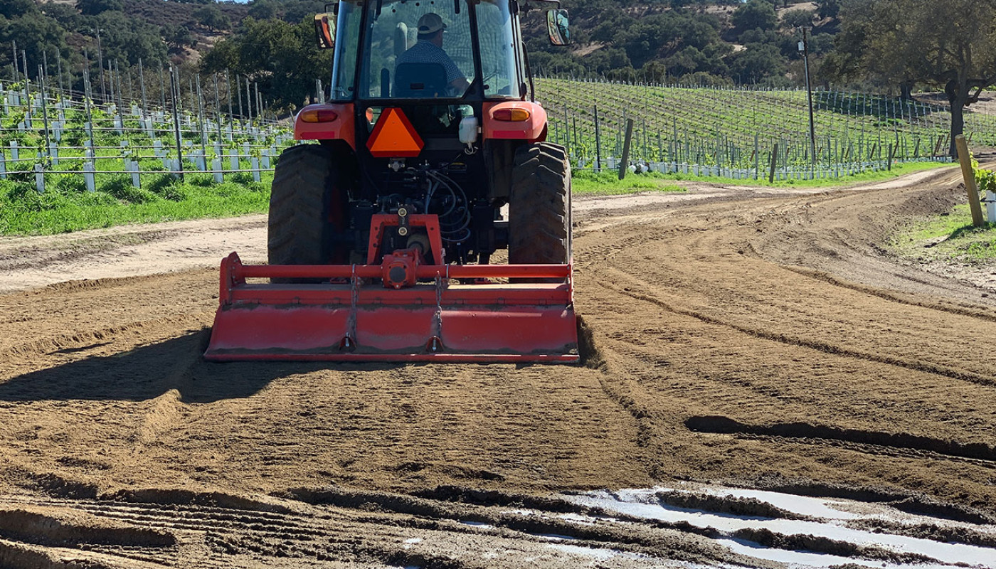 32 Unpaved Road Stabilization and Surfacing Midwest