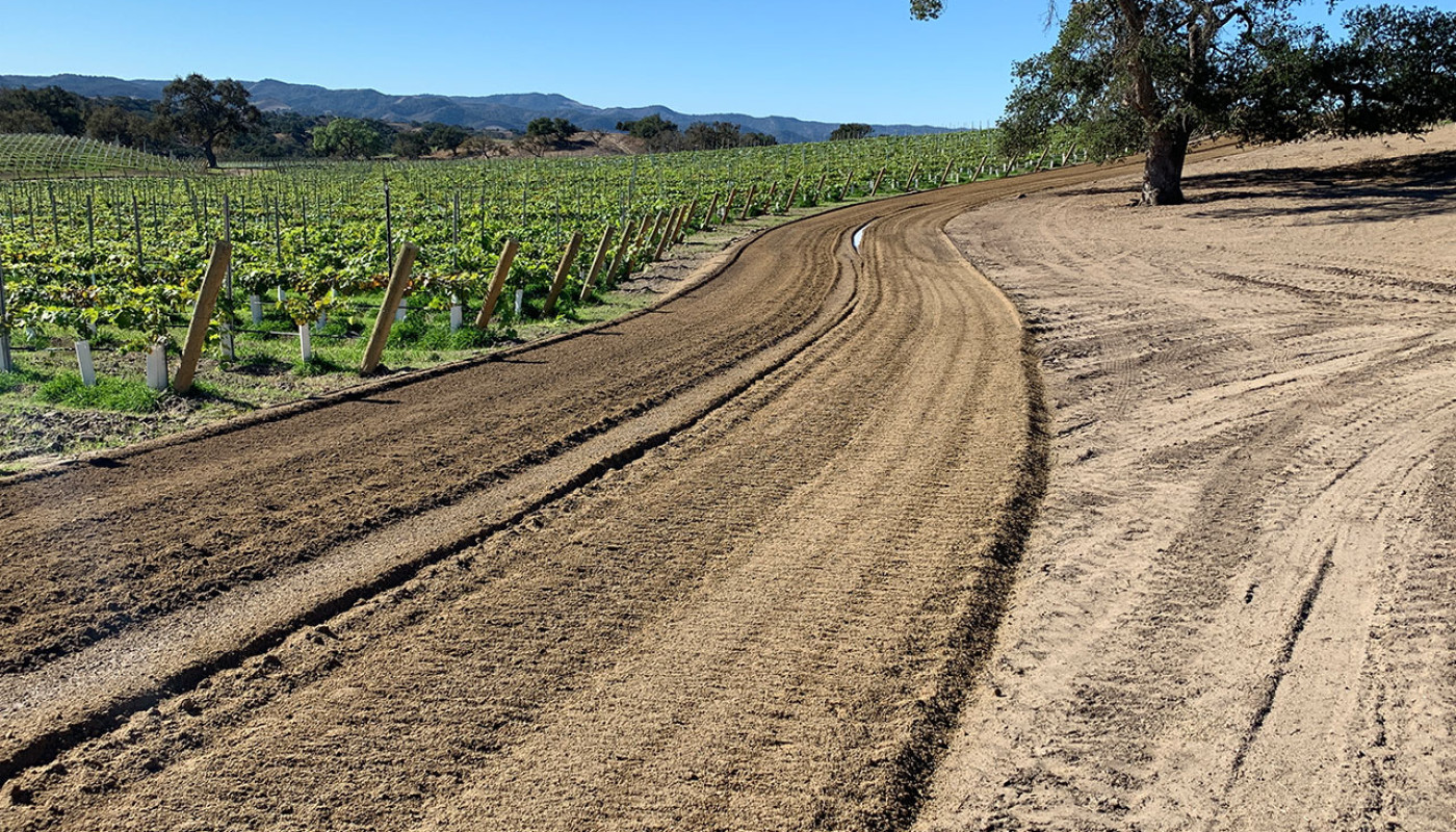 33 Unpaved Road Stabilization and Surfacing Midwest
